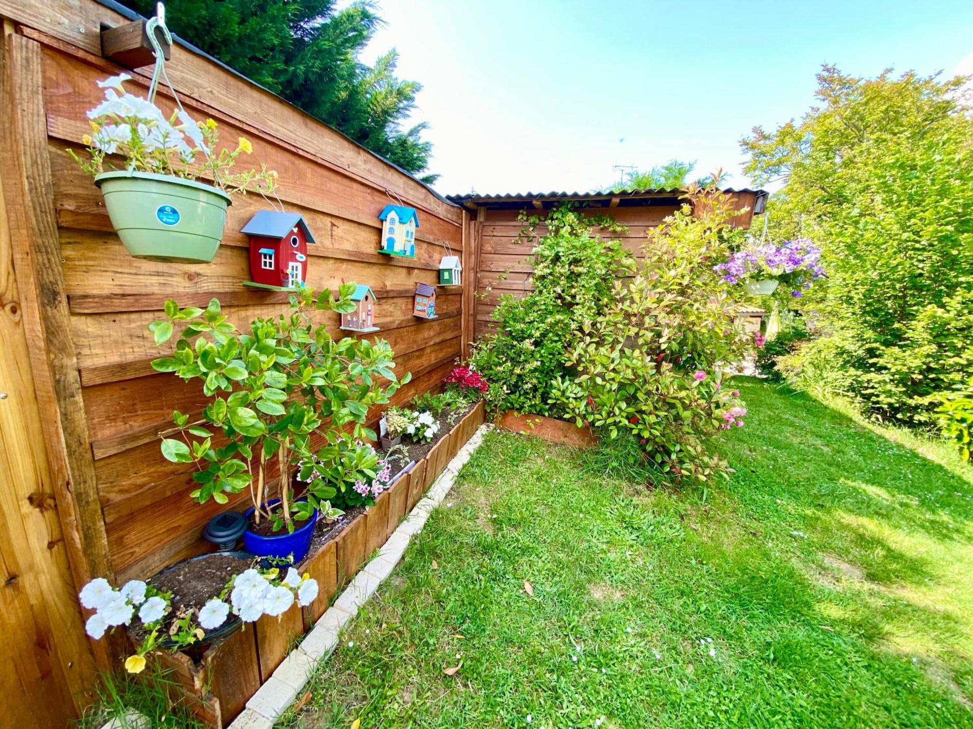 O Clair De Lune Au Coeur De Sarlat - Chambres Climatisees - Parking Prive - Piscine Chauffee - Spa Et Massages 외부 사진