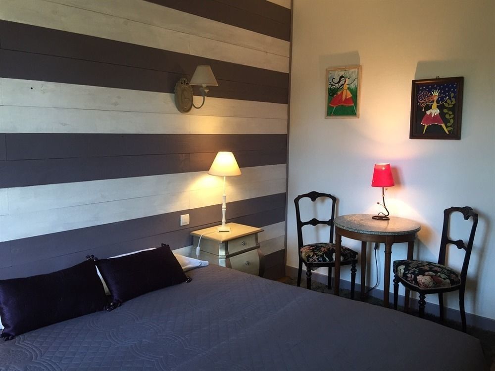 O Clair De Lune Au Coeur De Sarlat - Chambres Climatisees - Parking Prive - Piscine Chauffee - Spa Et Massages 외부 사진
