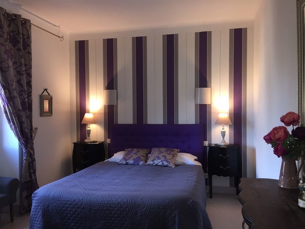 O Clair De Lune Au Coeur De Sarlat - Chambres Climatisees - Parking Prive - Piscine Chauffee - Spa Et Massages 외부 사진