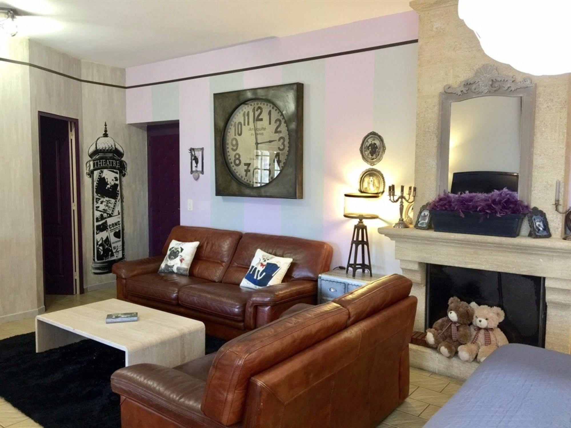 O Clair De Lune Au Coeur De Sarlat - Chambres Climatisees - Parking Prive - Piscine Chauffee - Spa Et Massages 외부 사진
